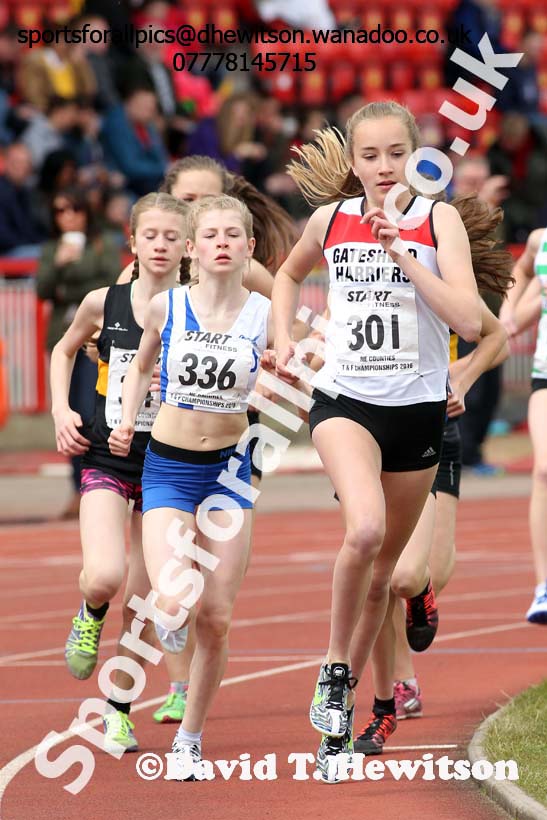 Girls under-15s 1500 metres, North Eastern Track and Field Champs, Gateshead Stadium. Photo: David T. Hewitson/Sports for All Pics